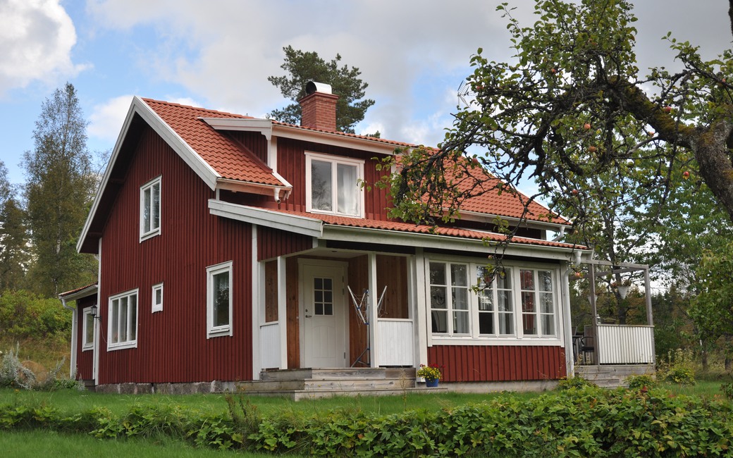Röd stuga harabygget
