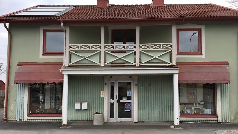 Framsidan av byggnaden